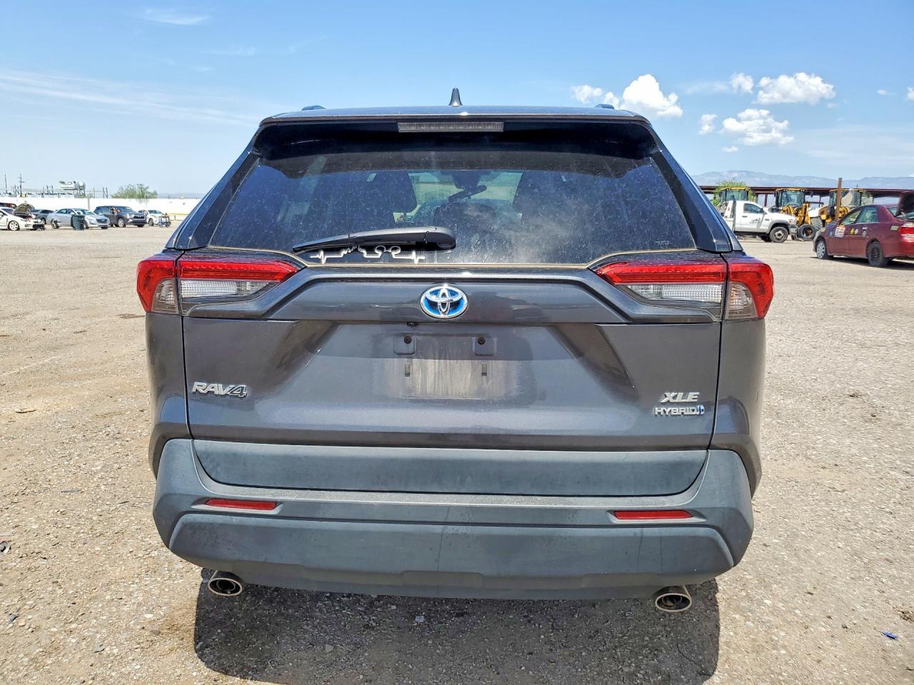 2023 Toyota Rav4 Hybrid Xle - Фото 6