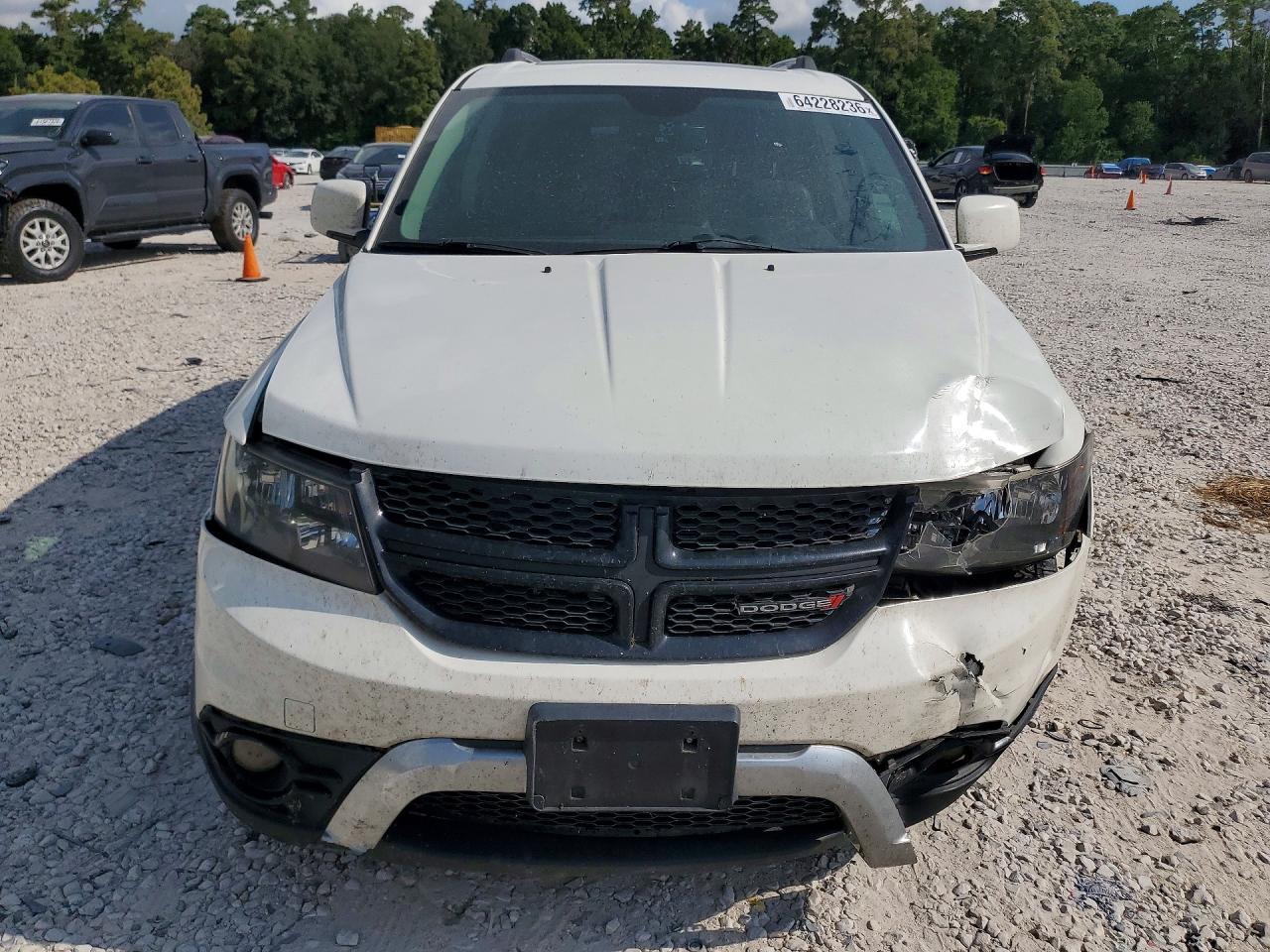 2017 Dodge Journey Crossroad - Фото 5