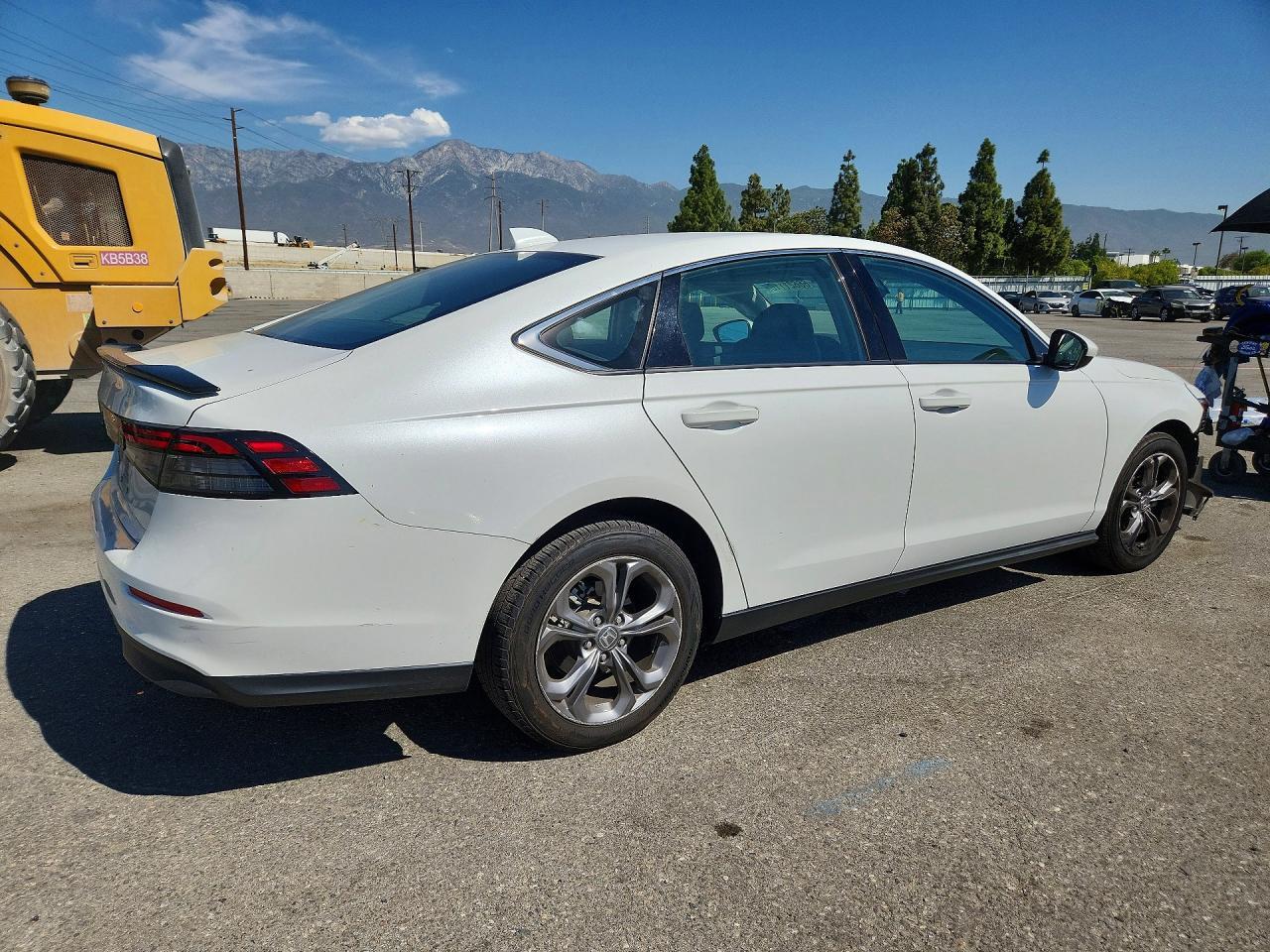 2023 Honda Accord Ex - Фото 3