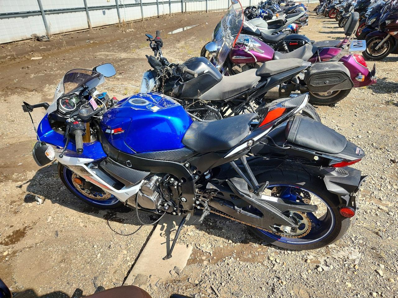 2026 Suzuki Gsx-R750 - Фото 3