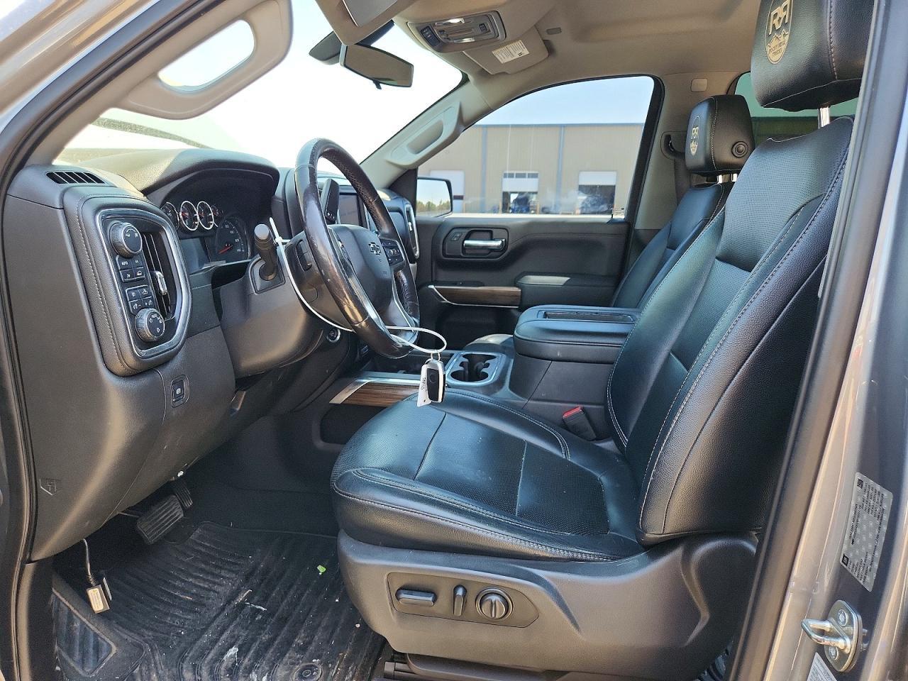 2019 Chevrolet Silverado K1500 Rst - Фото 7