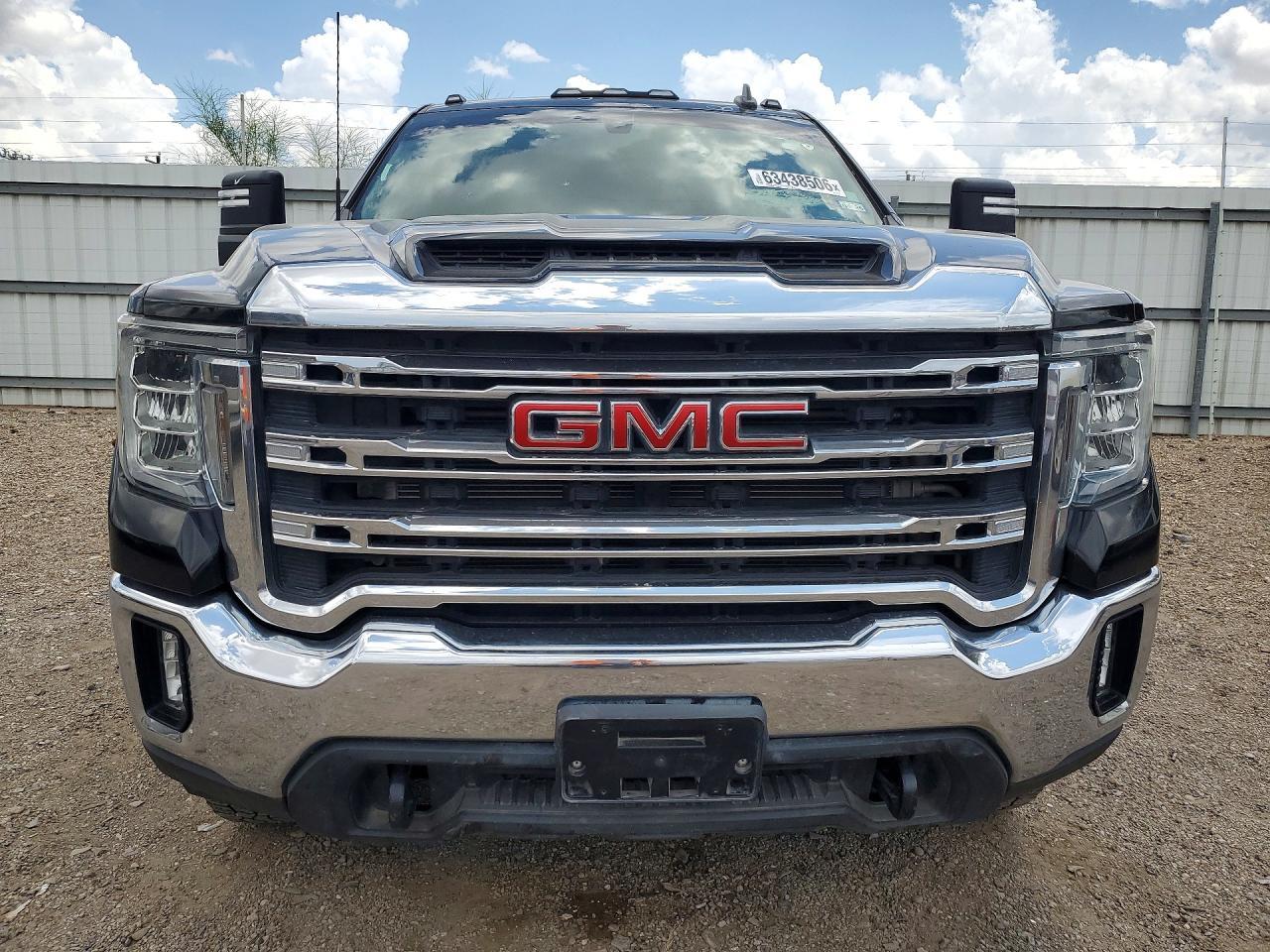 2023 GMC Sierra - Image 5