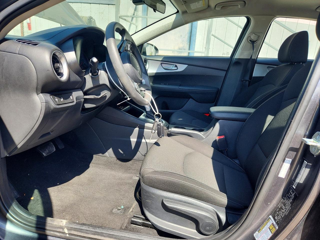 2024 Kia Forte Lxs - Image 7