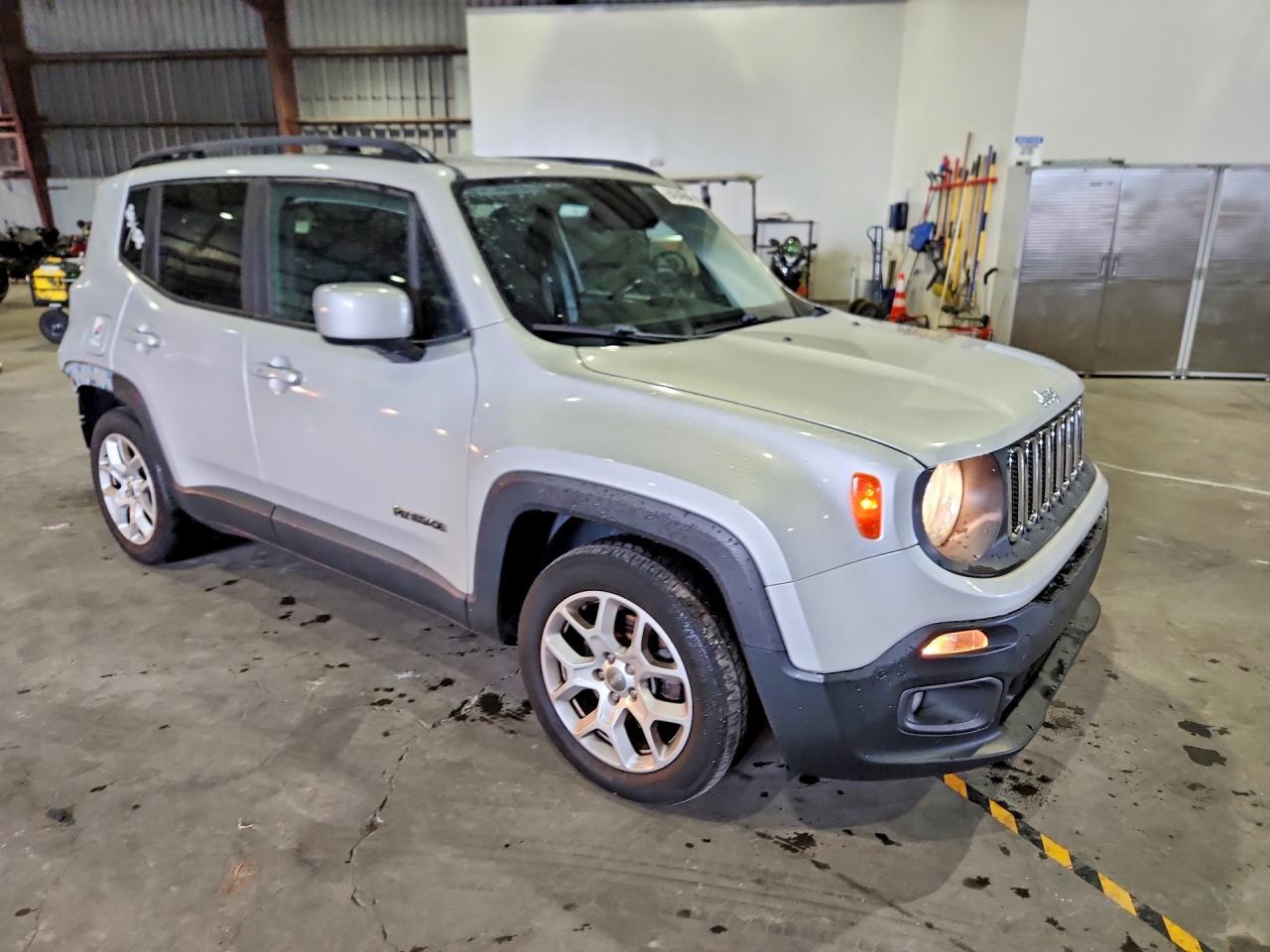 2017 Jeep Renegade Latitude - Фото 4