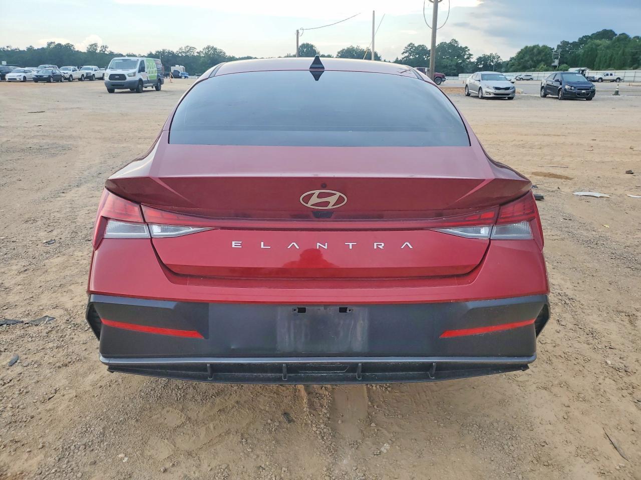 2024 Hyundai Elantra Sel - Фото 6
