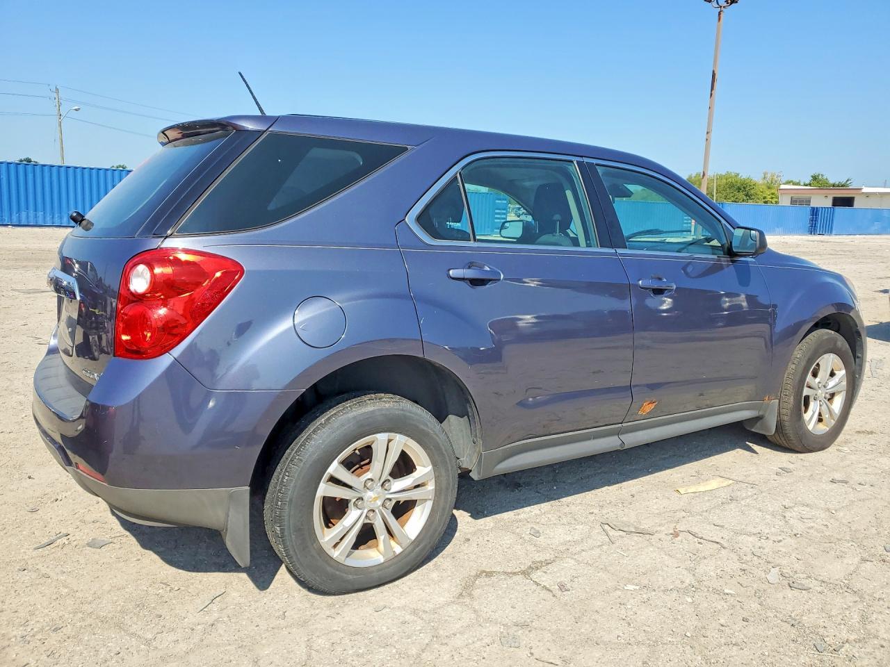 2013 Chevrolet Equinox Ls - Фото 3