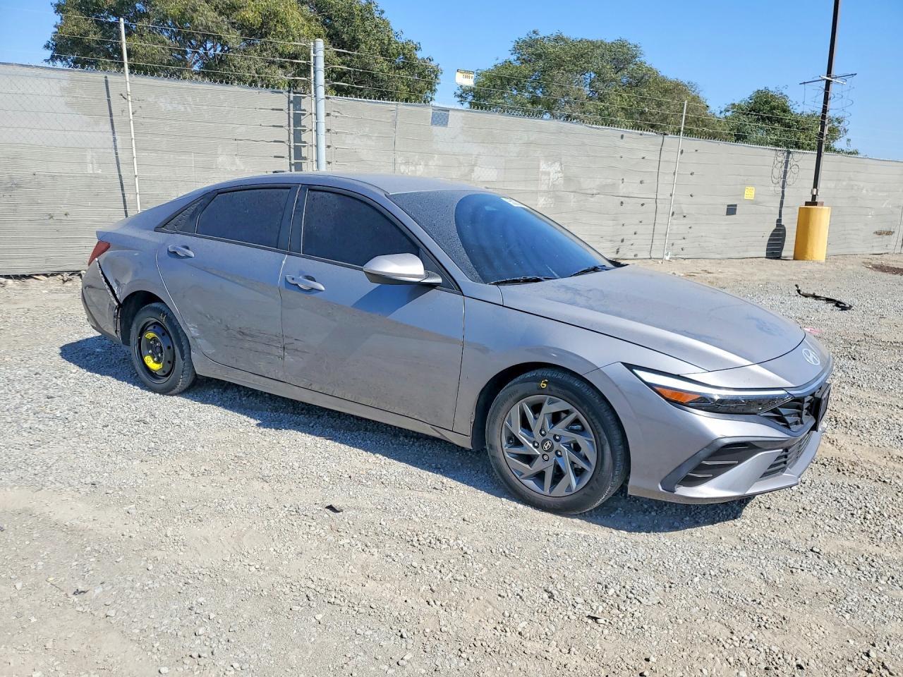 2024 Hyundai Elantra Sel - Фото 4
