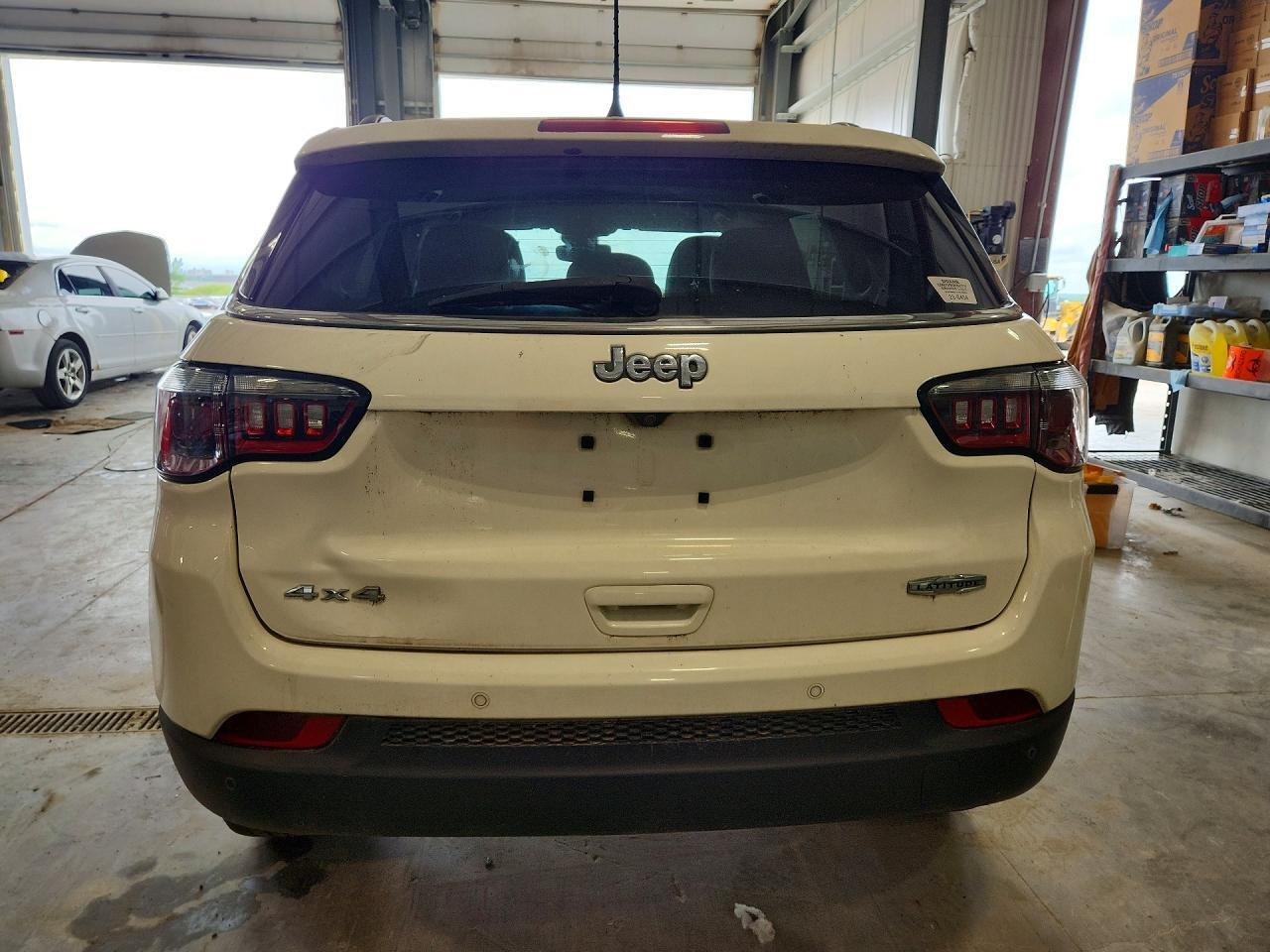 2021 Jeep Compass Latitude - Фото 6