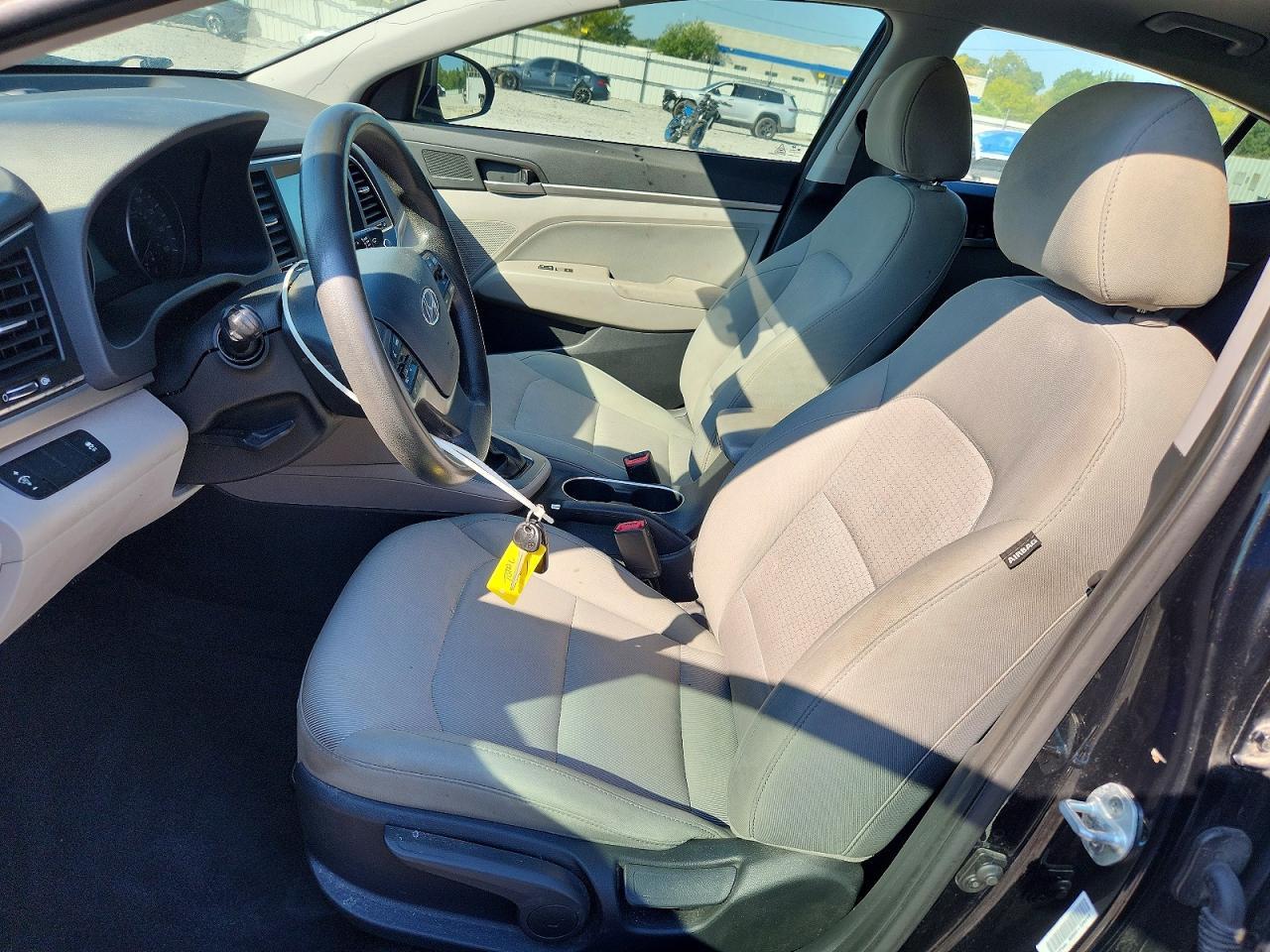2017 Hyundai Elantra Se - Фото 7