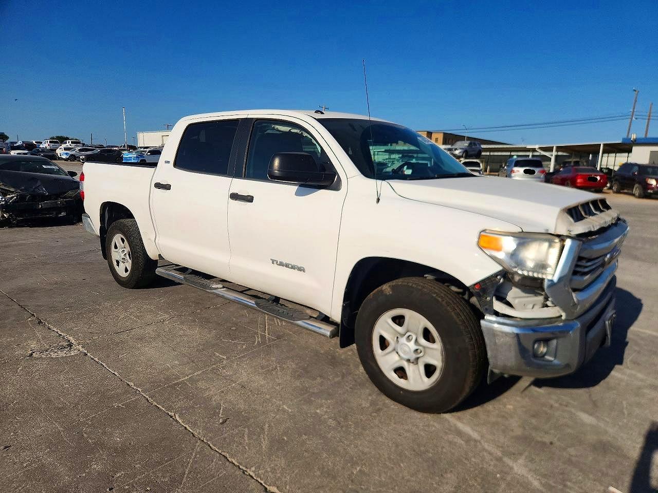 2017 Toyota Tundra Crewmax Sr5 - Фото 4