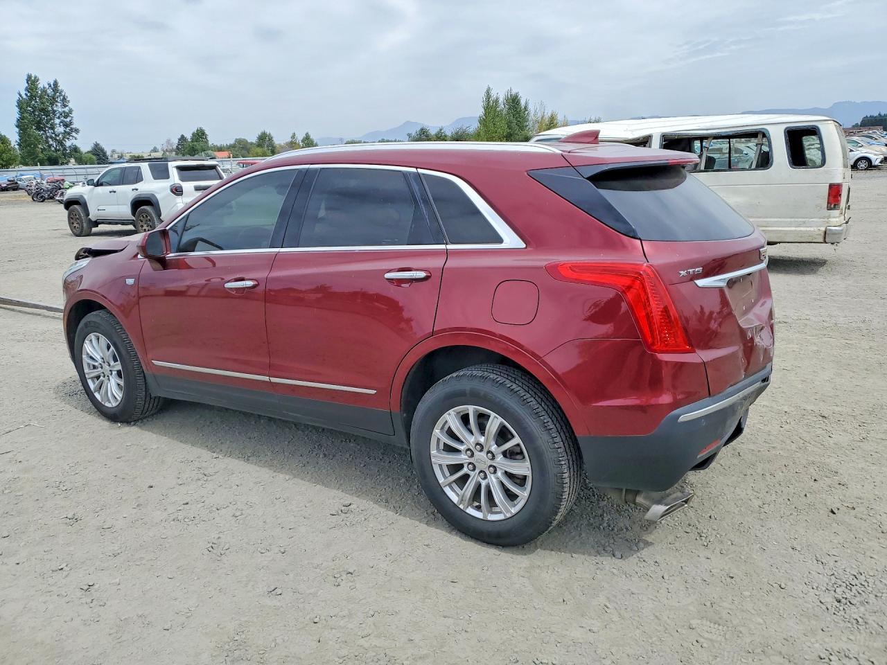 2017 Cadillac Xt5 - Фото 2