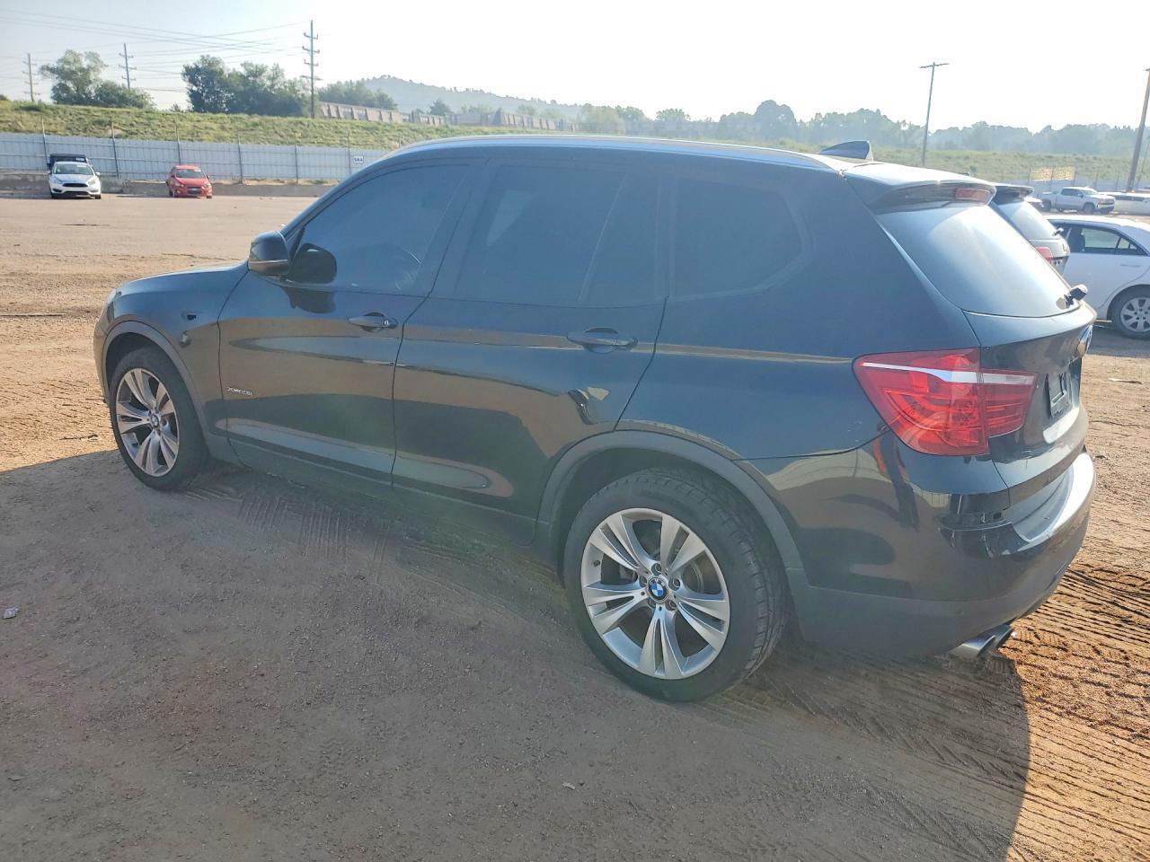 2016 BMW X3 xDrive28I - Фото 2