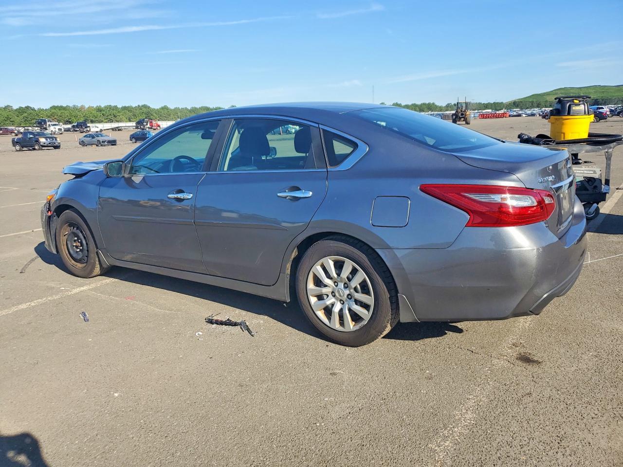 2018 Nissan Altima 2.5 S - Image 2