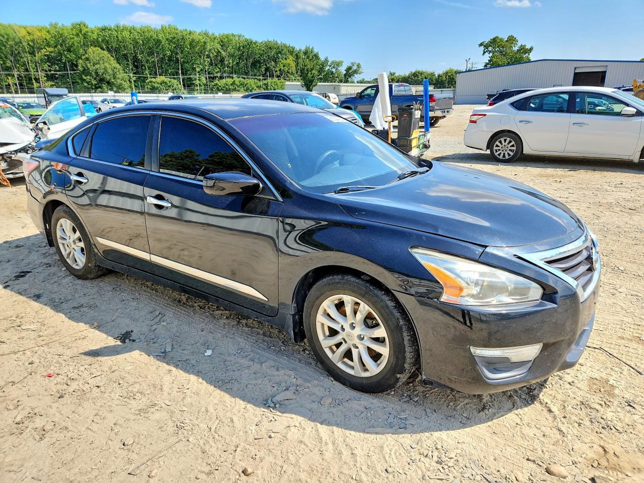 2015 Nissan Altima 2.5 S - Image 4