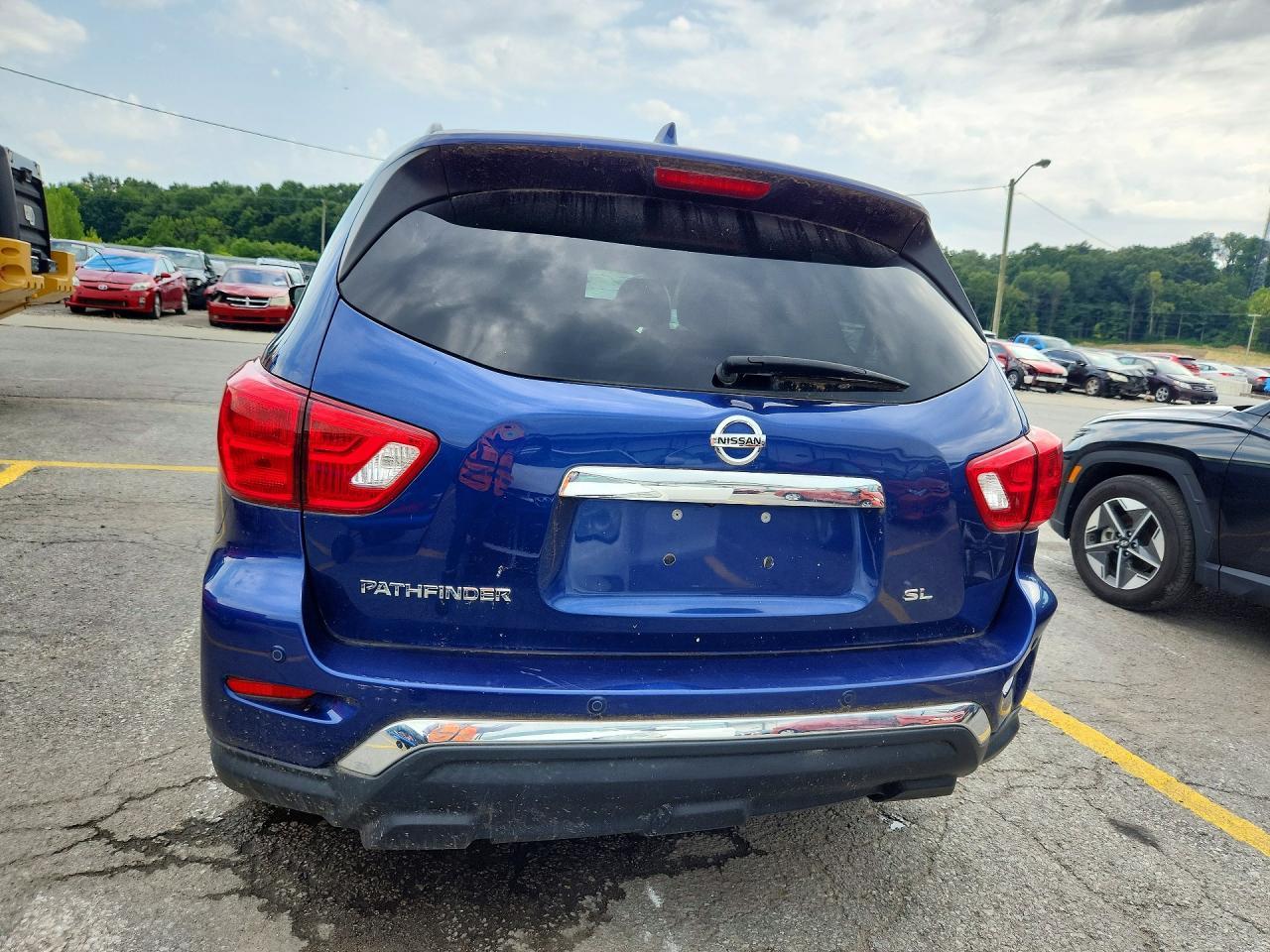 2020 Nissan Pathfinder Sl - Фото 6