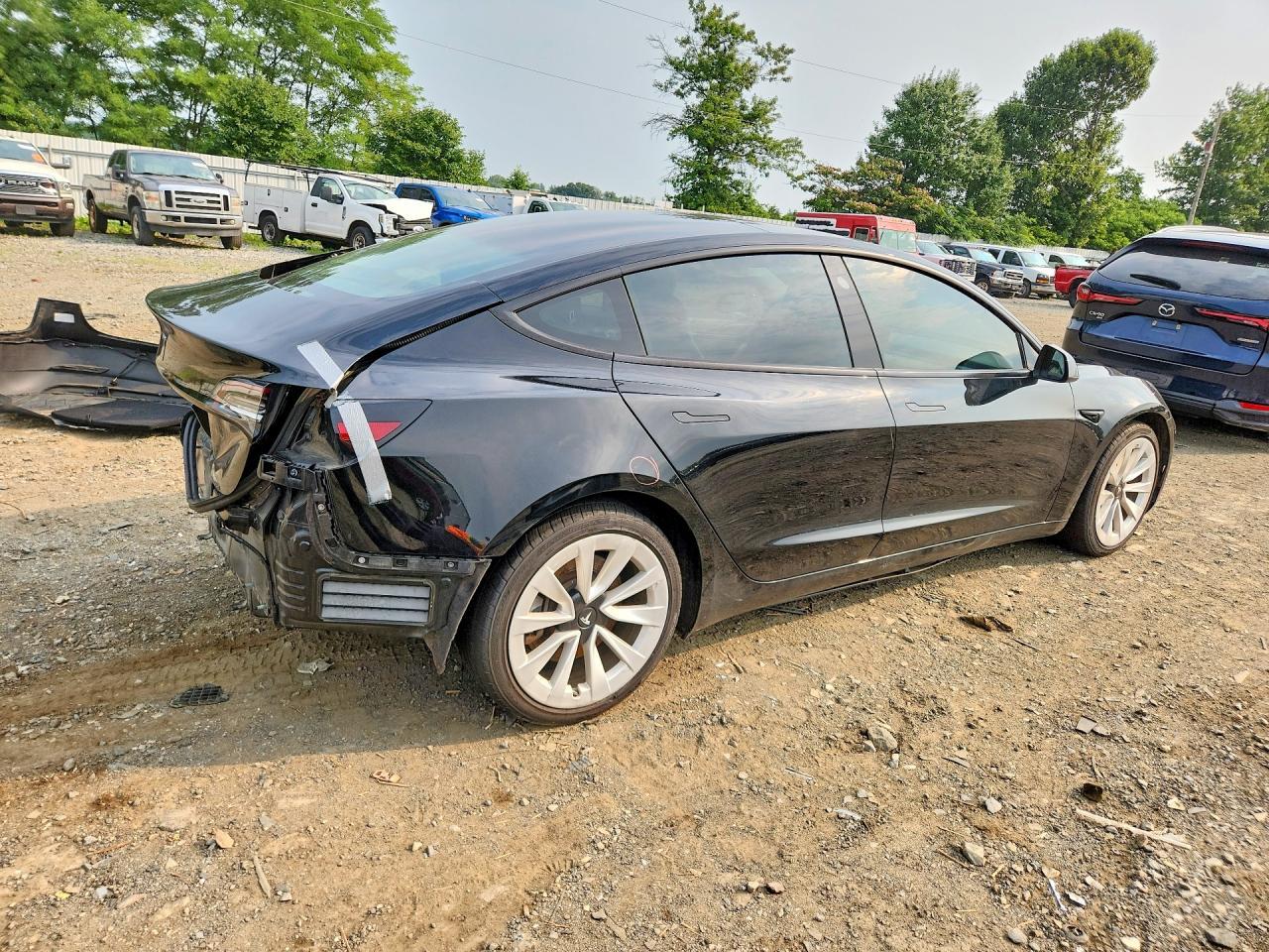 2021 Tesla Model 3 - Фото 3