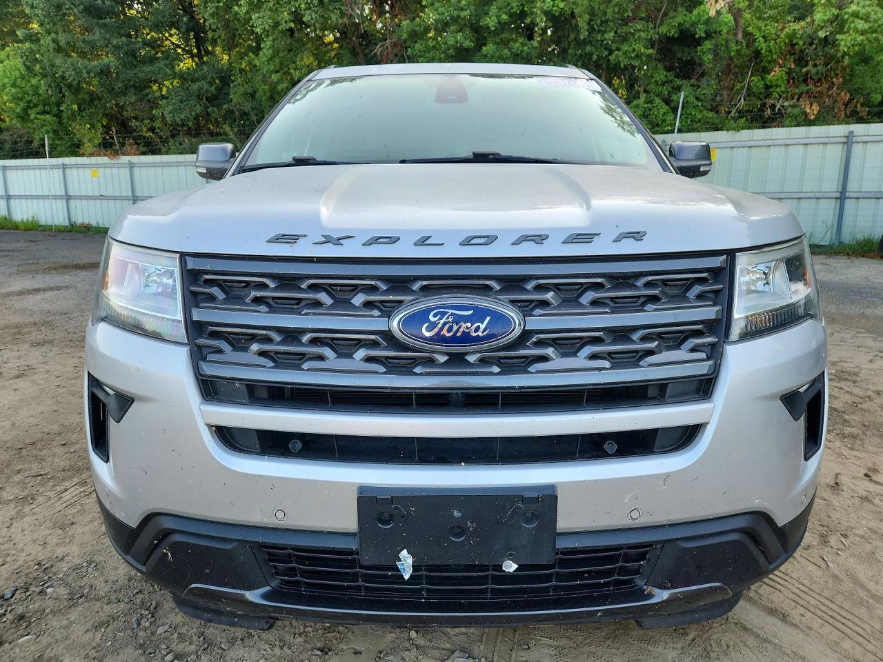 2019 Ford Explorer Xlt - Фото 5