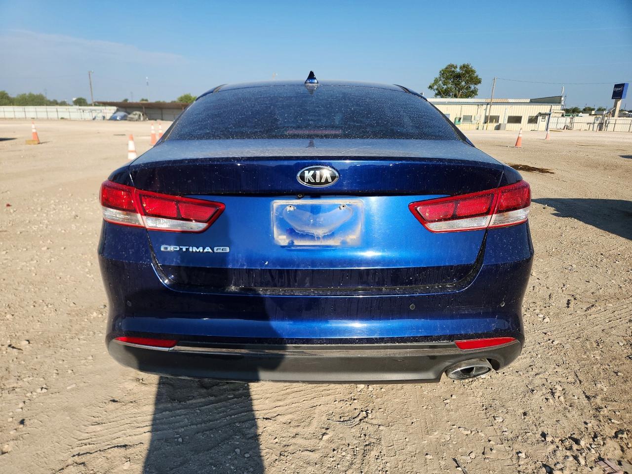 2017 Kia Optima Lx - Фото 6