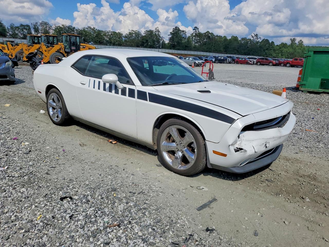 2013 Dodge Challenger Sxt - Фото 4