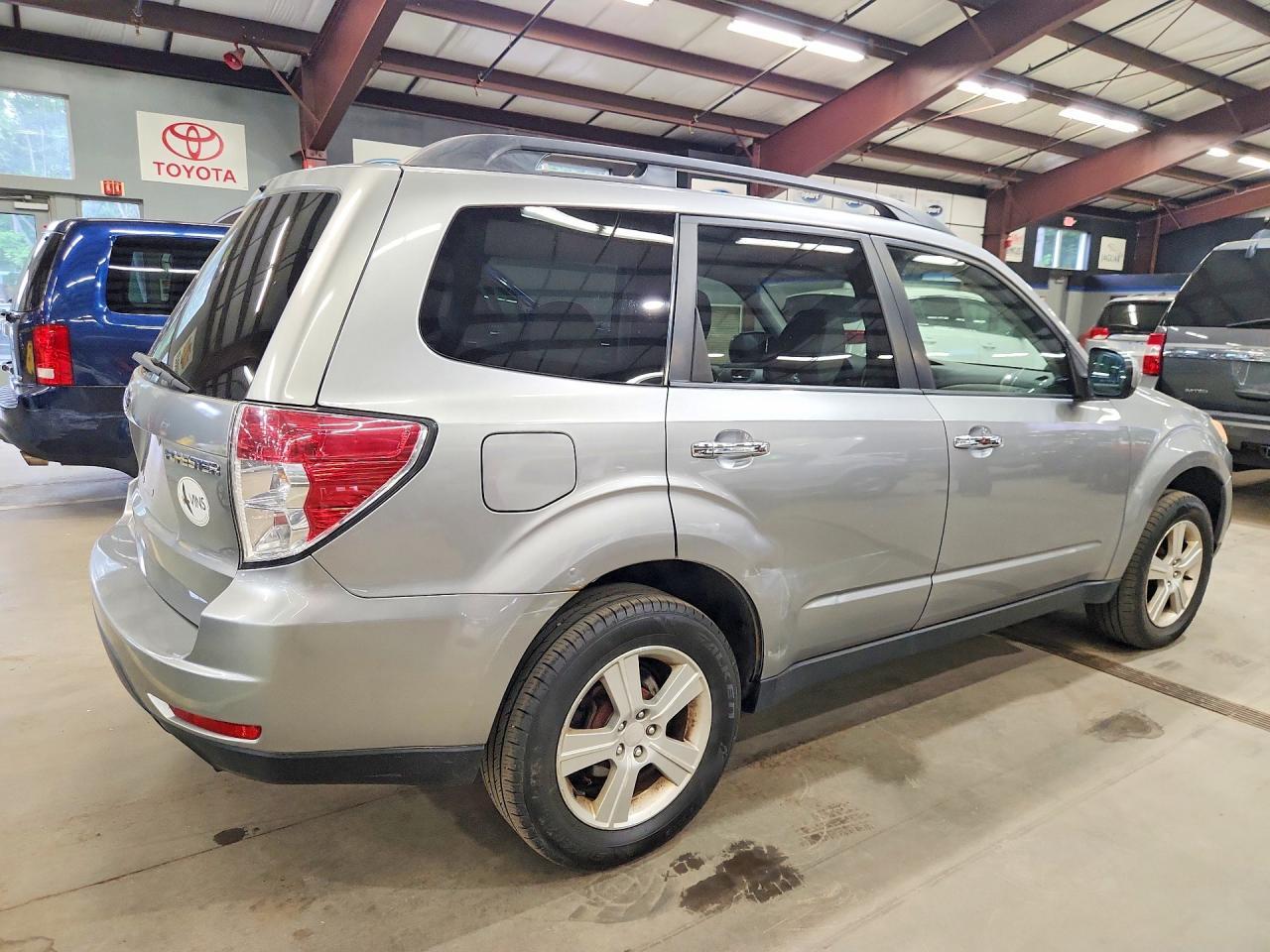 2009 Subaru Forester 2.5X Premium - Фото 3