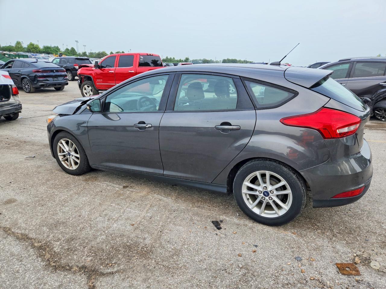 2016 Ford Focus Se - Фото 2