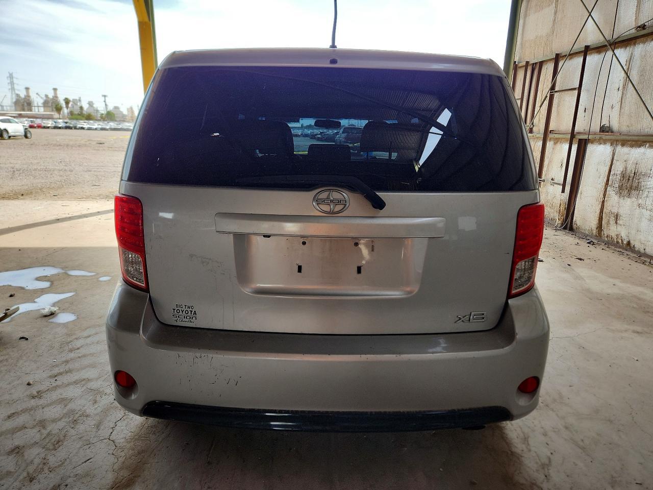 2015 Scion Xb Base - Фото 6
