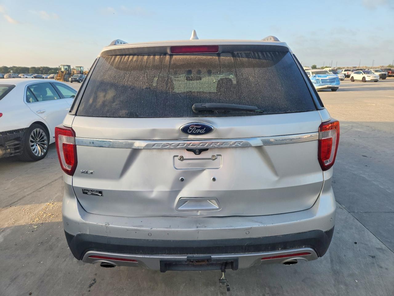2017 Ford Explorer Xlt - Фото 6