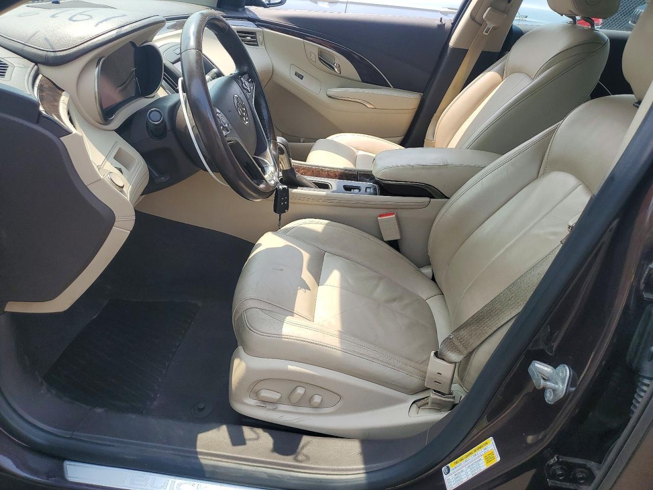 2016 Buick Lacrosse - Image 7