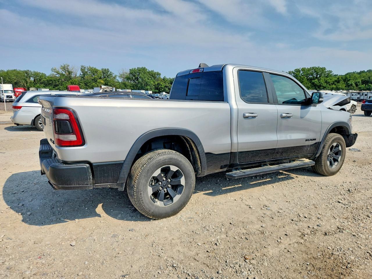 2021 Ram 1500 Rebel - Фото 3