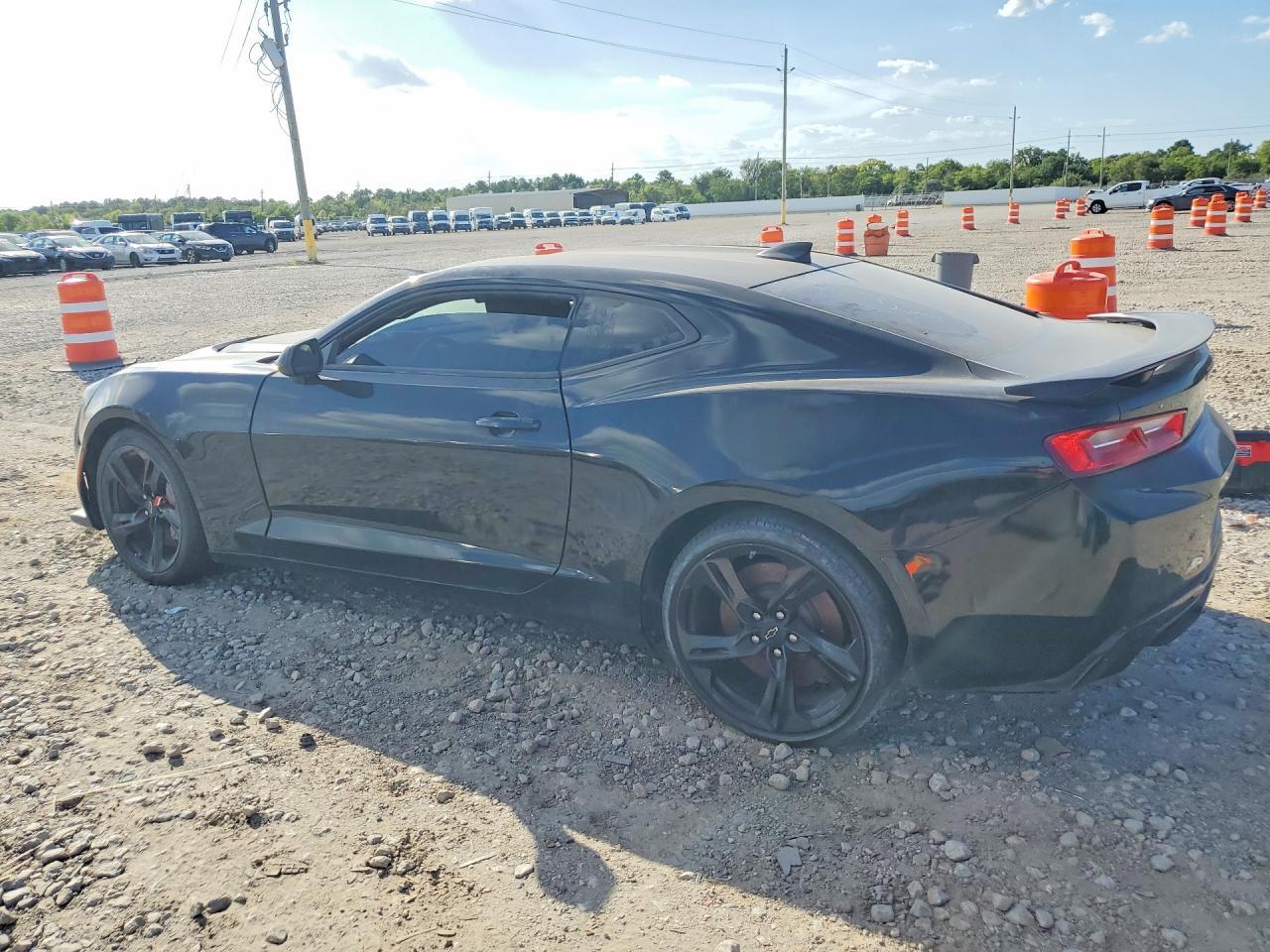 2016 Chevrolet Camaro Ss - Фото 2