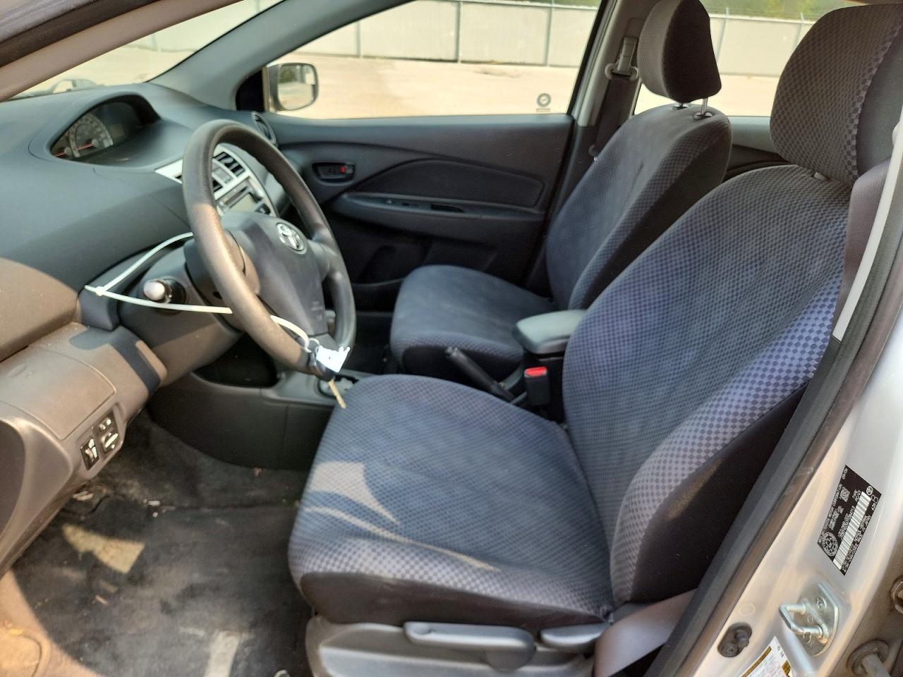 2007 Toyota Yaris Base - Фото 7