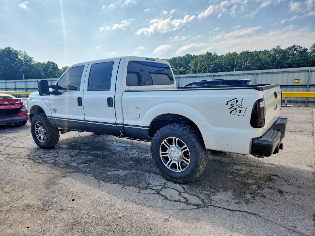 2013 Ford F250 Super Duty - Фото 2