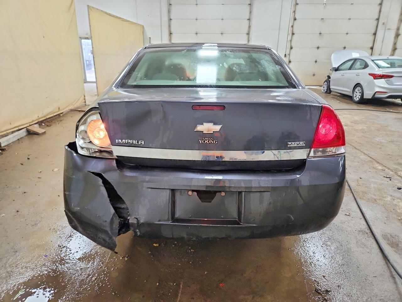 2010 Chevrolet Impala Ls - Фото 6