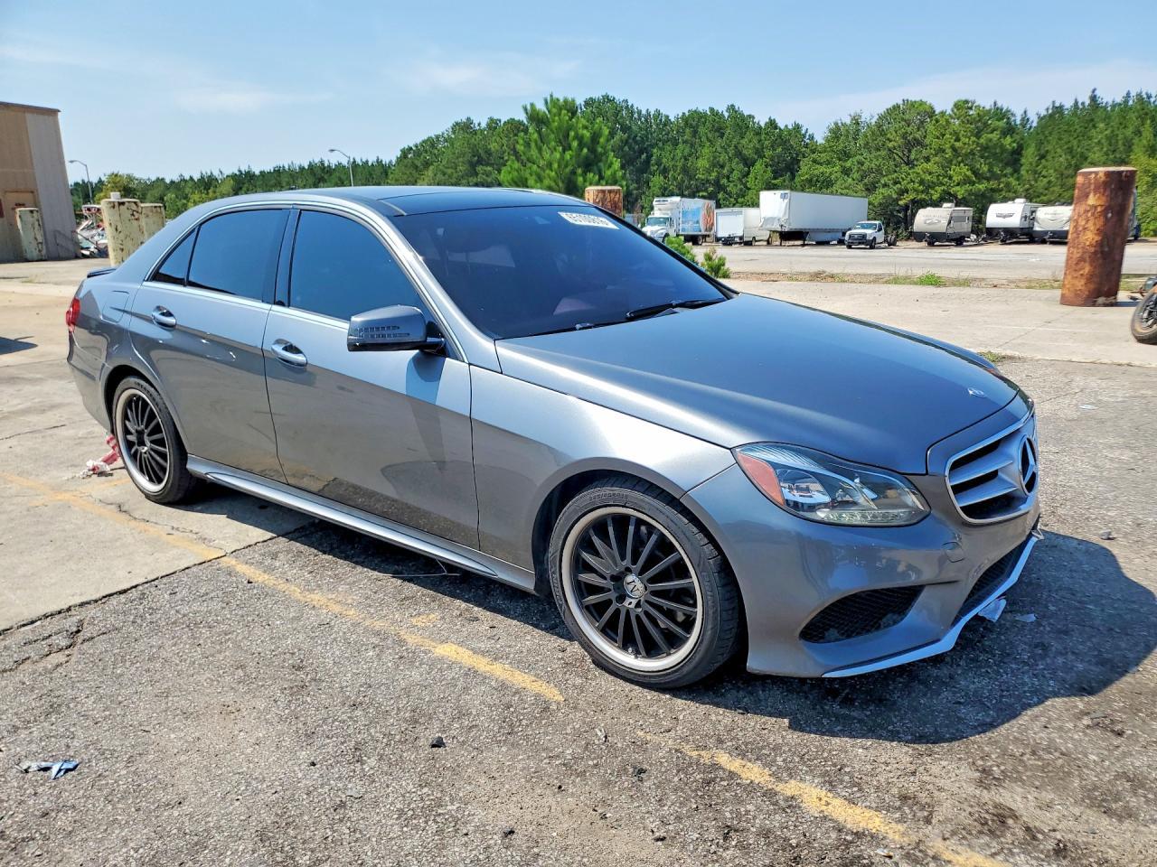 2016 Mercedes-Benz E 350 - Фото 4