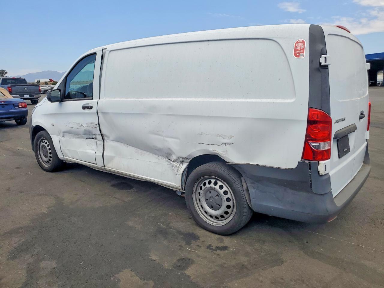 2017 Mercedes-Benz Metris - Image 2
