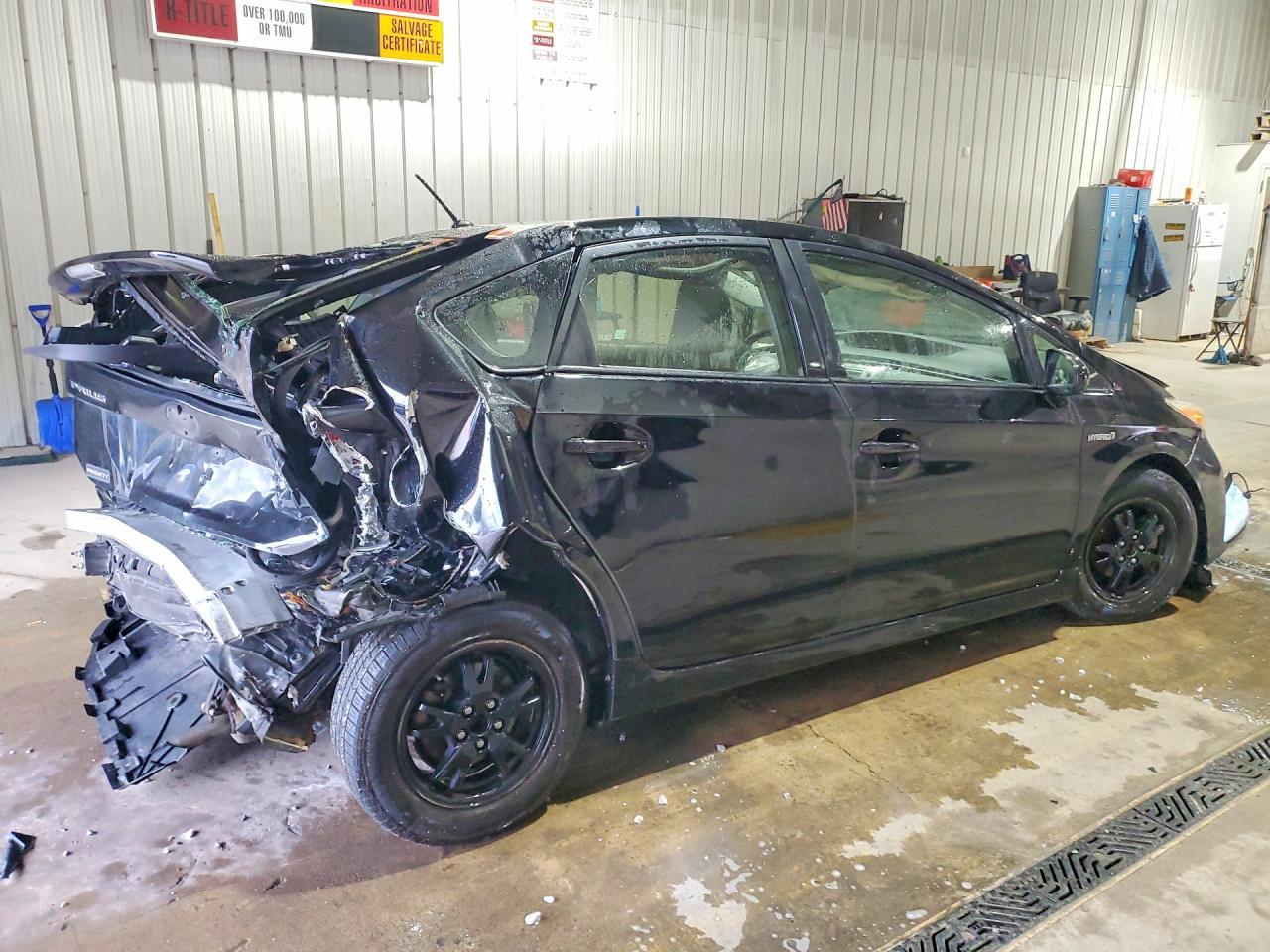 2015 Toyota Prius Two - Image 3