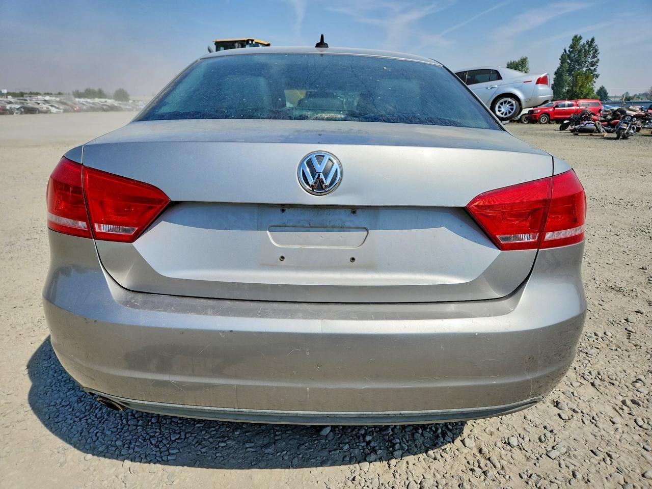 2012 Volkswagen Passat Se - Фото 6