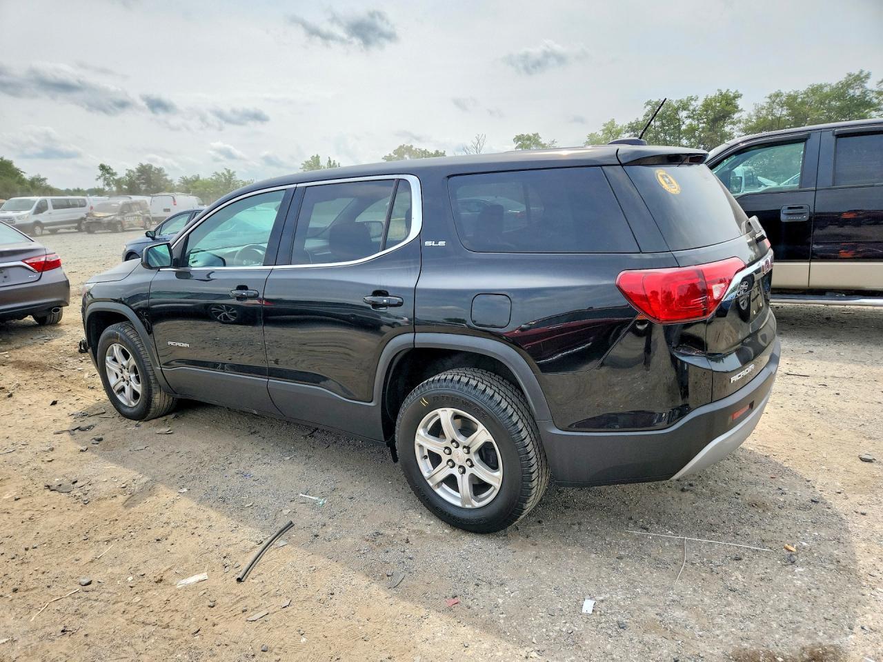 2019 GMC Acadia Sle - Фото 2