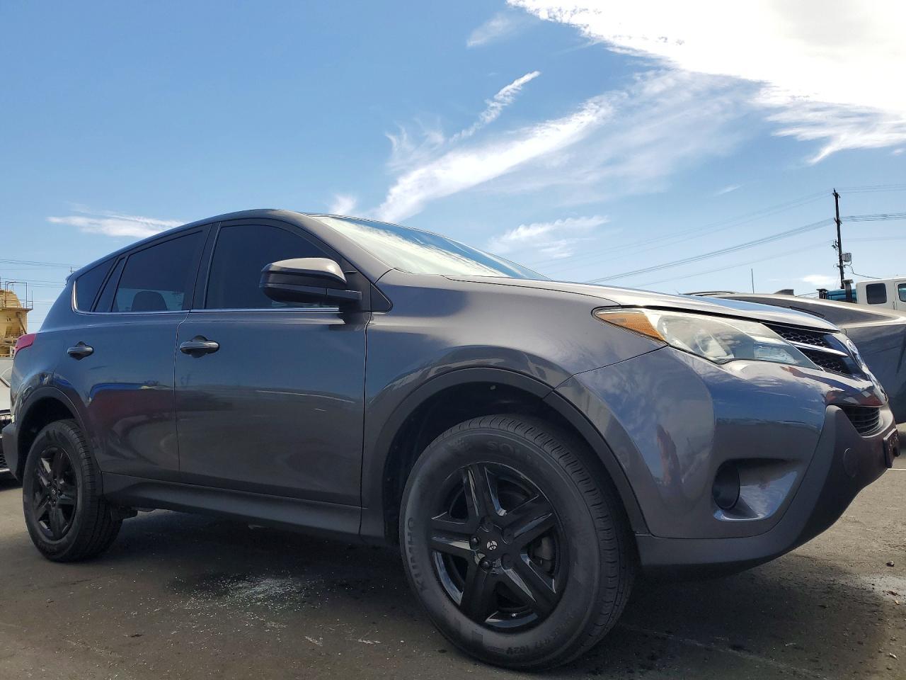 2015 Toyota Rav4 Le - Image 4