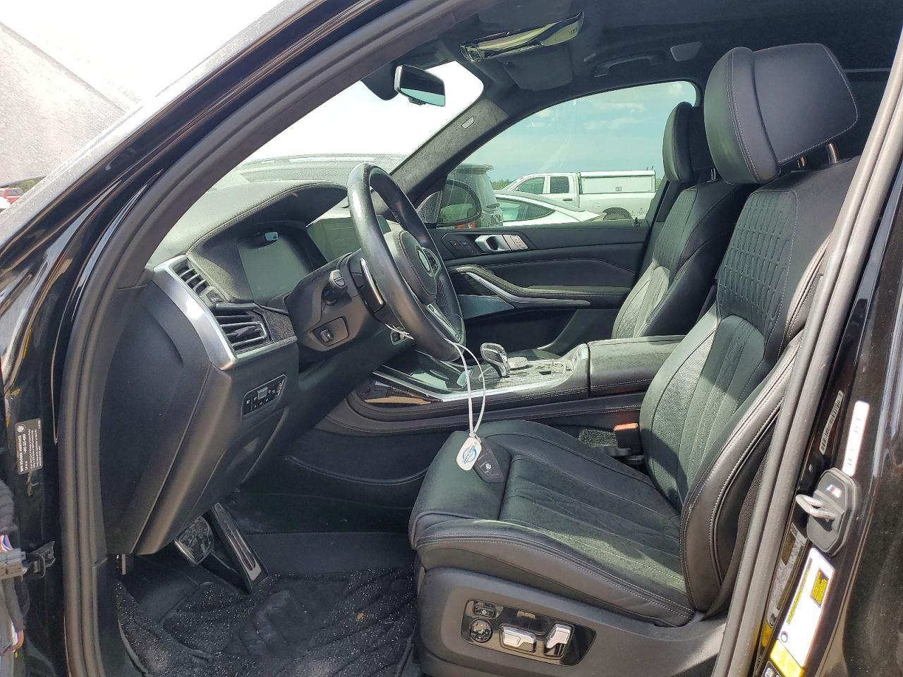 2019 BMW X7 xDrive50I - Image 7