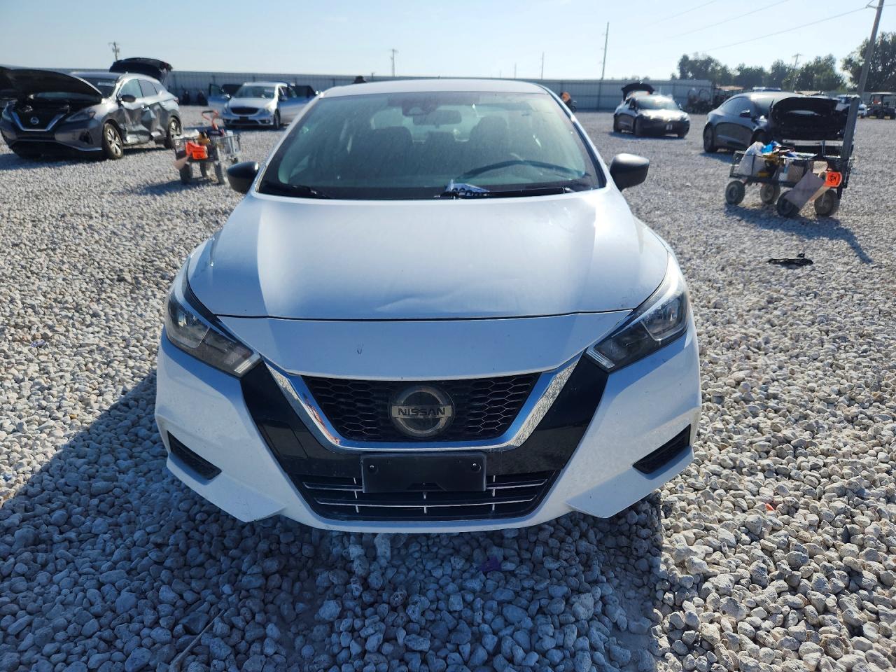 2021 Nissan Versa S - Фото 5