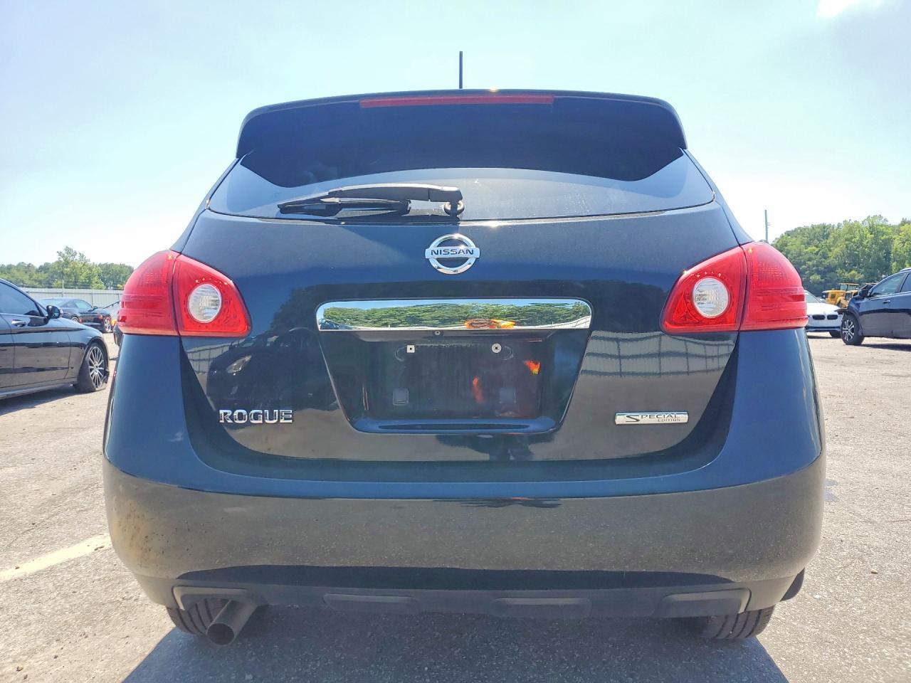 2013 Nissan Rogue S - Image 6