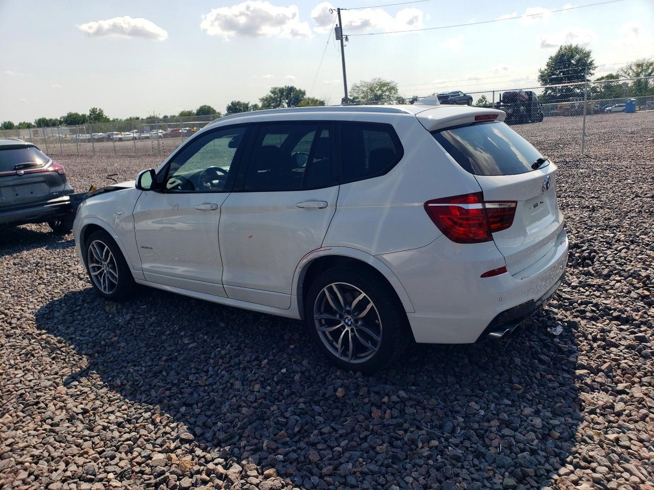 2016 BMW X3 xDrive28I - Фото 2