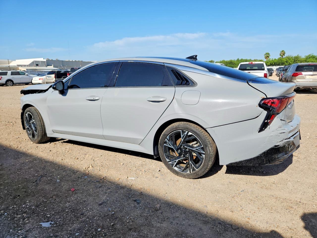 2025 Kia K5 Gt Line - Image 2
