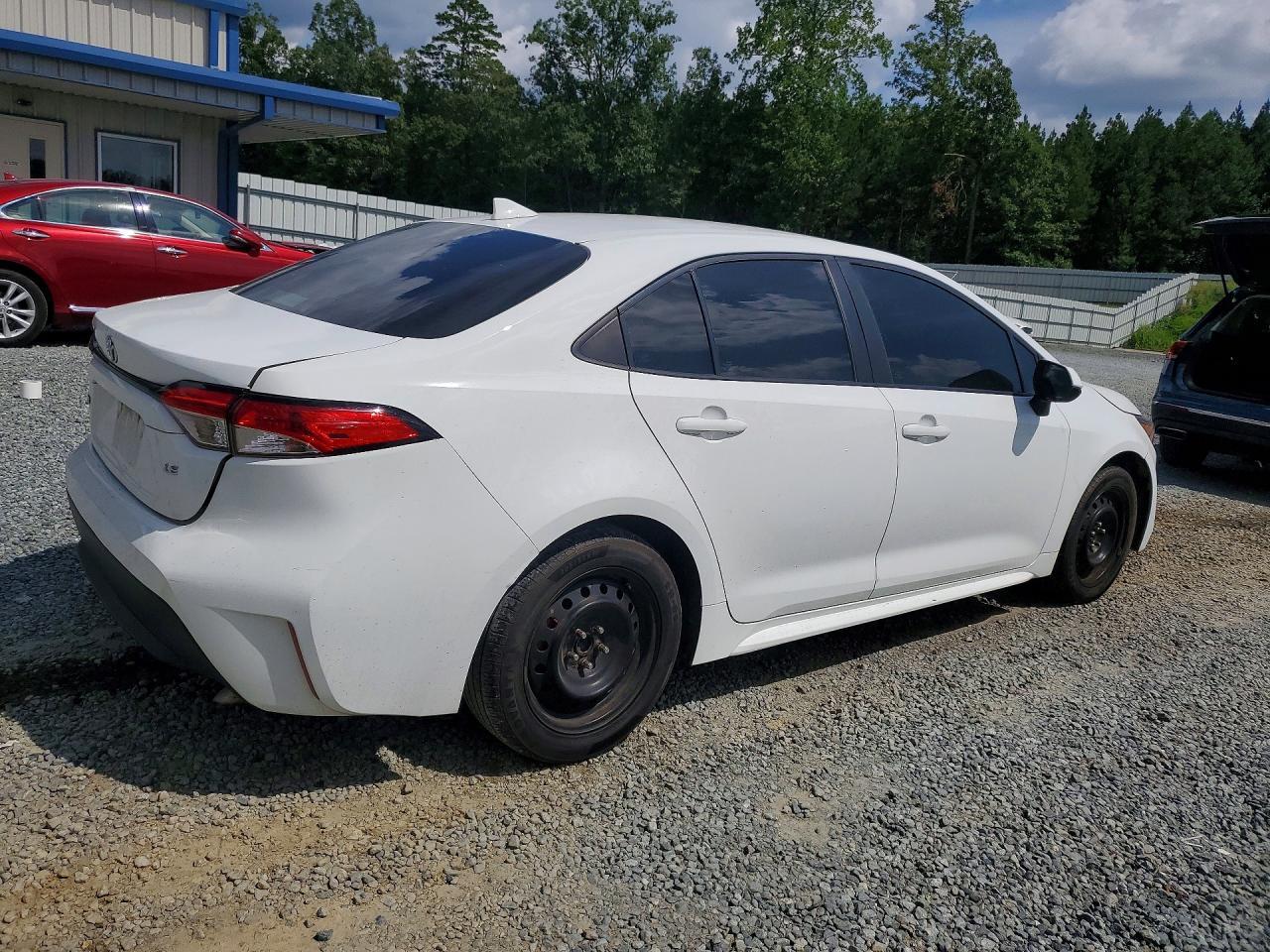 2021 Toyota Corolla Le - Фото 3