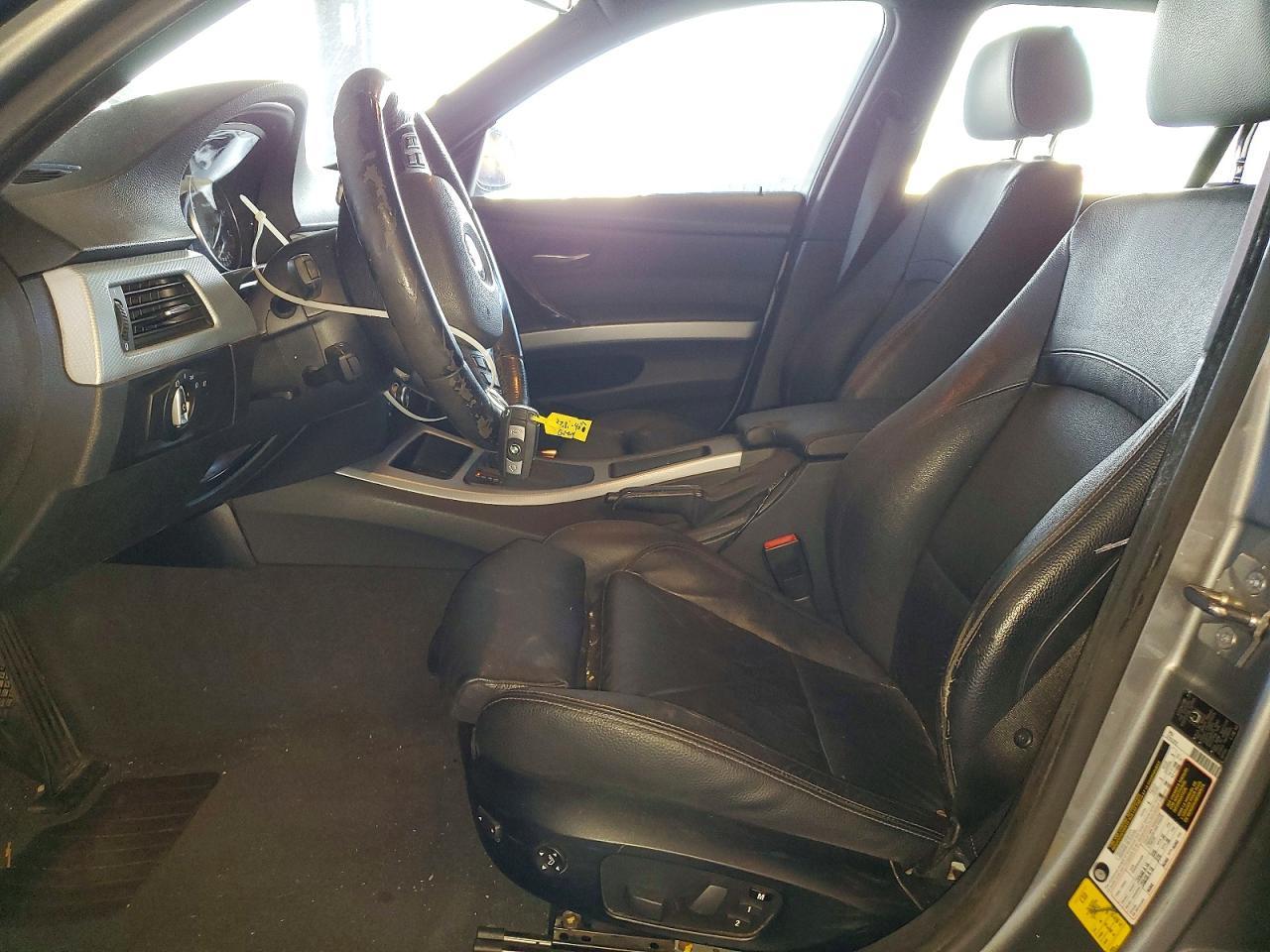 2010 BMW 328 I - Фото 7