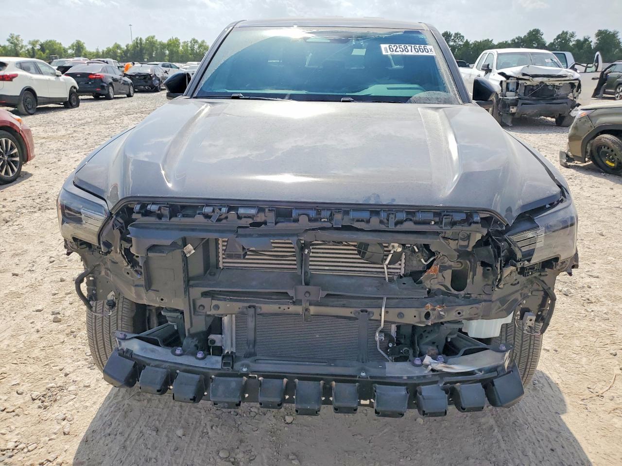 2025 Toyota Tacoma Sr5 - Image 5
