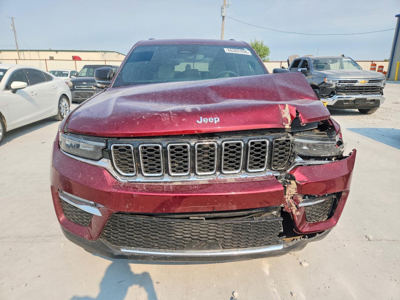 2023 Jeep Grand Cherokee Limited - Image 5