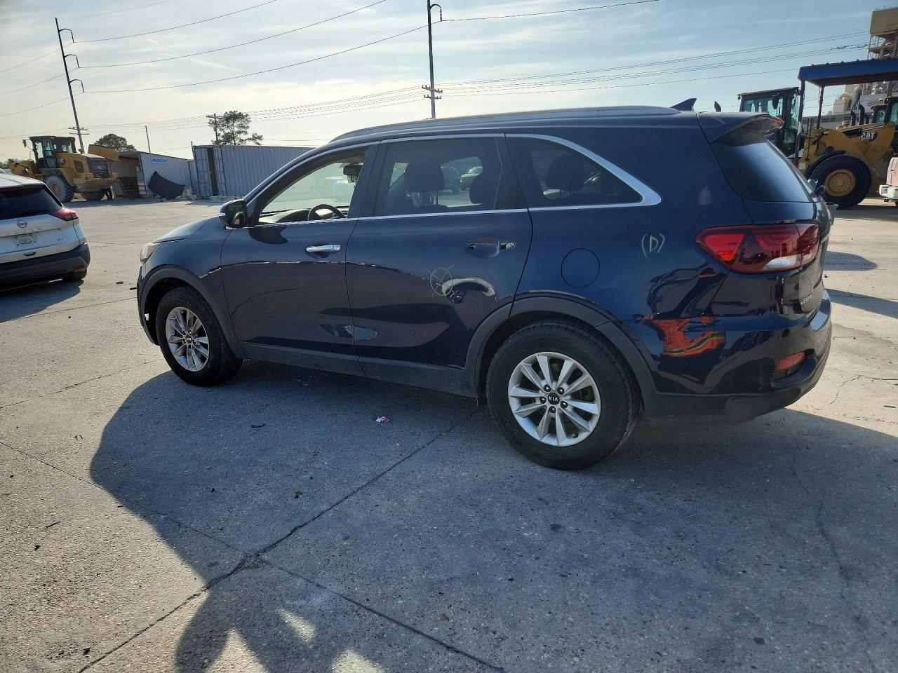 2019 Kia Sorento Lx - Image 2