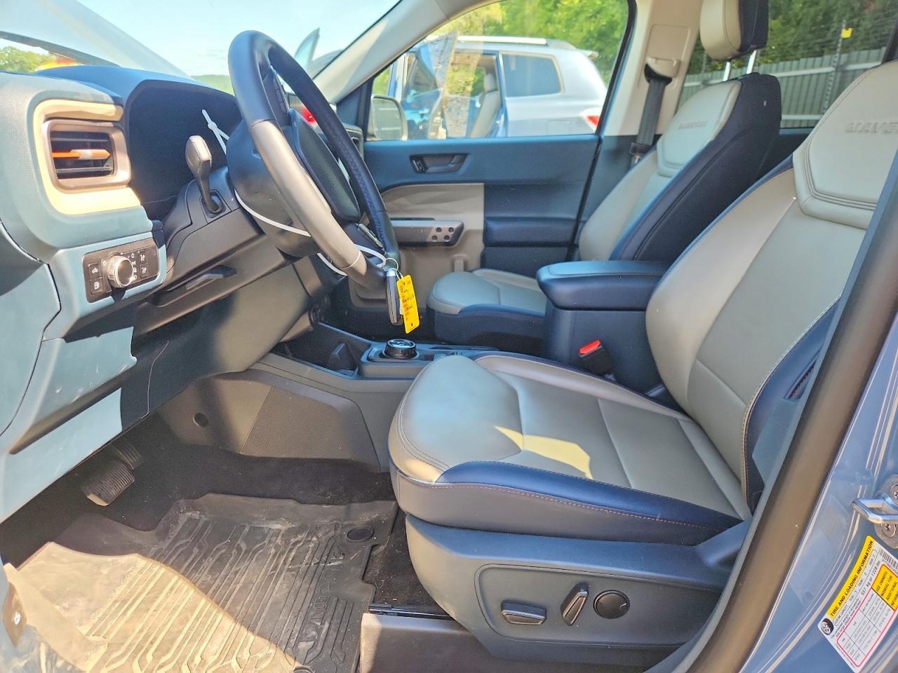 2025 Ford Maverick Lariat - Image 7